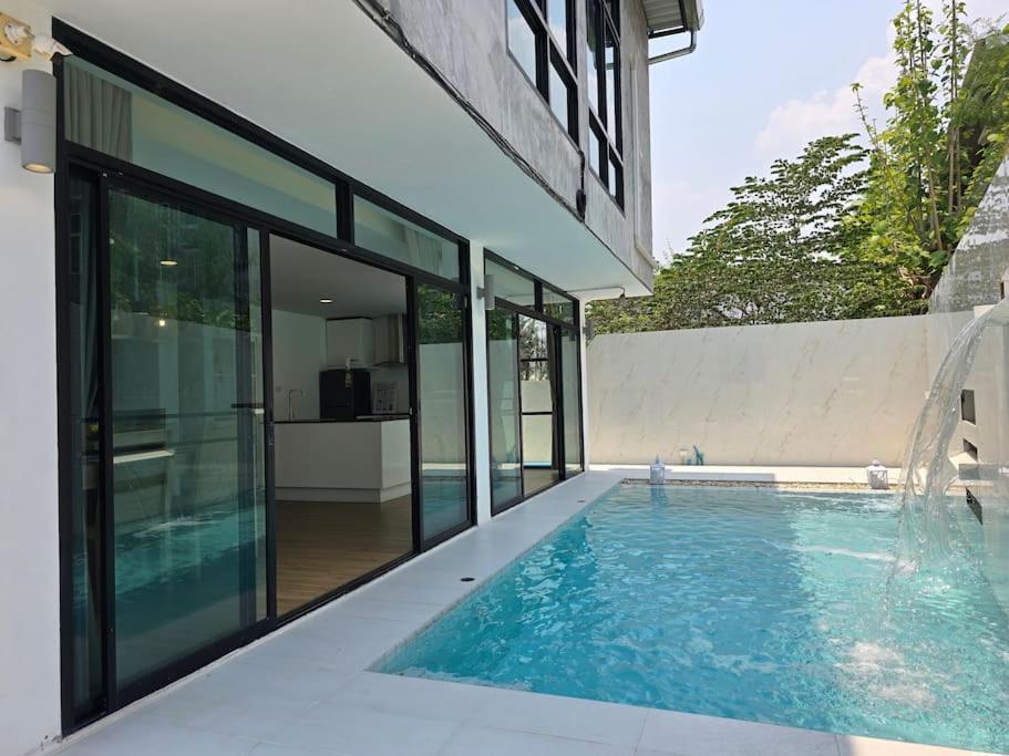 The Joy Private Pool Villa *